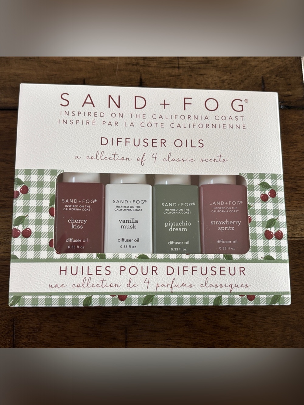 SAND+FOG Diffuser Oils Set - Cherry, Vanilla, Pistachio, Strawberry